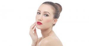 5 GESTES NATURELS POUR UNE BELLE PEAU