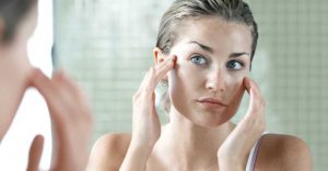 Comment se démaquiller sans démaquillant ?