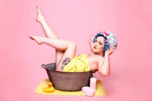 DOUCHE ET PEAU SENSIBLE : LES LIAISONS DANGEREUSES…