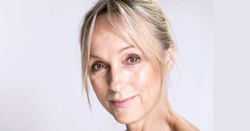 Conseils Beaute Pour Prendre Soin De Sa Peau Mature Apres 55 Ans