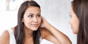 DÉMAQUILLAGE : QUELLE TEXTURE POUR QUELLE PEAU ?