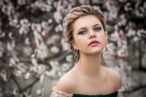 10 GESTES MAKE-UP POUR RETROUVER UN TEINT FRAIS