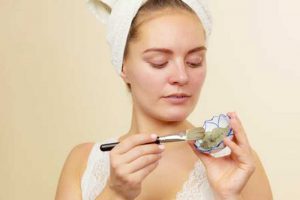 RECETTES 100% NATURELLES POUR NETTOYER SON VISAGE EN DOUCEUR