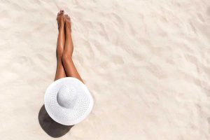 5 ASTUCES POUR GARDER DES JAMBES LÉGÈRES TOUT L’ÉTÉ