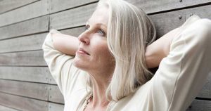 50 ANS : QUELS SONT LES BESOINS ESSENTIELS DE MA PEAU ?