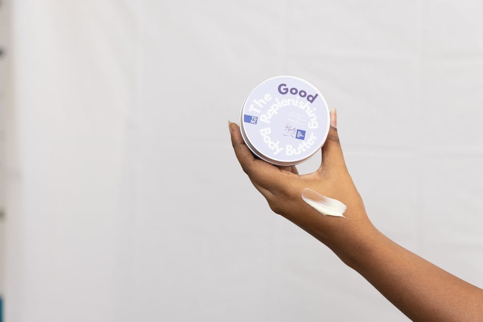 Peau sensible : 5 gestes essentiels pour l'apaiser au quotidien clean minimalist skincare products without fragrance sensitive skin