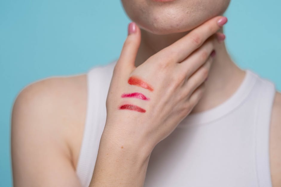 BB, CC et DD crème : différences, bienfaits et comment bien choisir color correcting cream swatches green yellow purple on skin