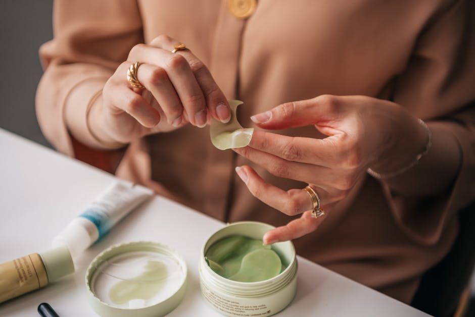 Applicateurs contour des yeux : guide complet pour choisir et bien les utiliser skincare serum gel cream textures eye contour different skin types