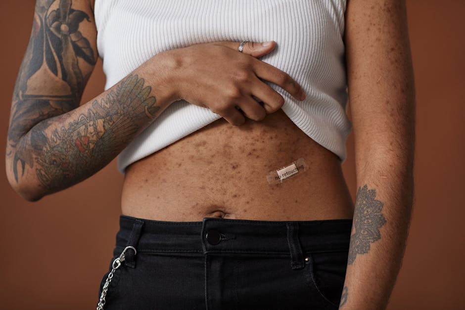 Eczéma et peau atopique : solutions naturelles et médicales pour apaiser les poussées close-up dry irritated skin eczema patches on arm