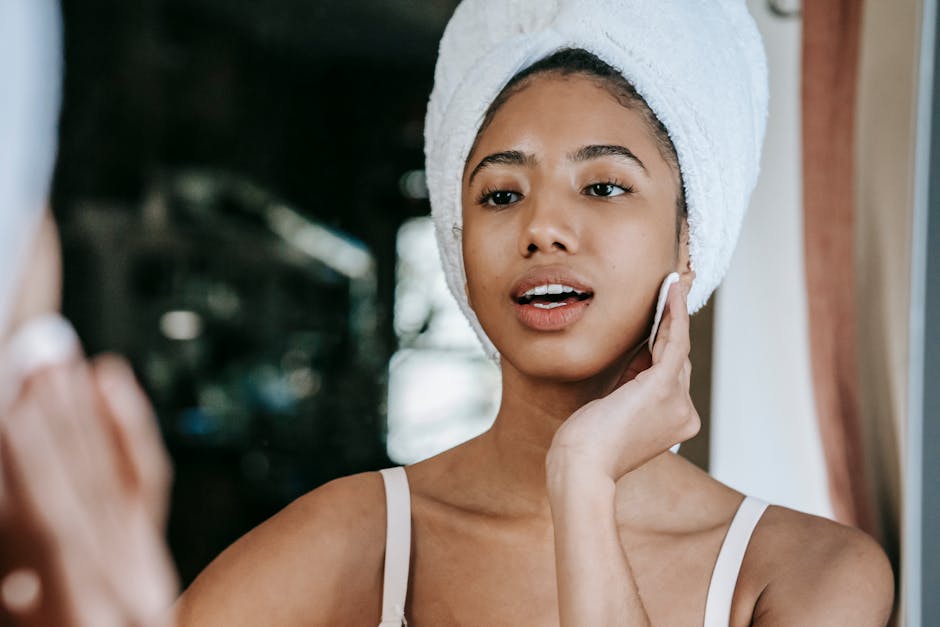 Peau mixte : comprendre, identifier et prendre soin de ce type de peau gentle face cleansing routine cotton pad micellar water