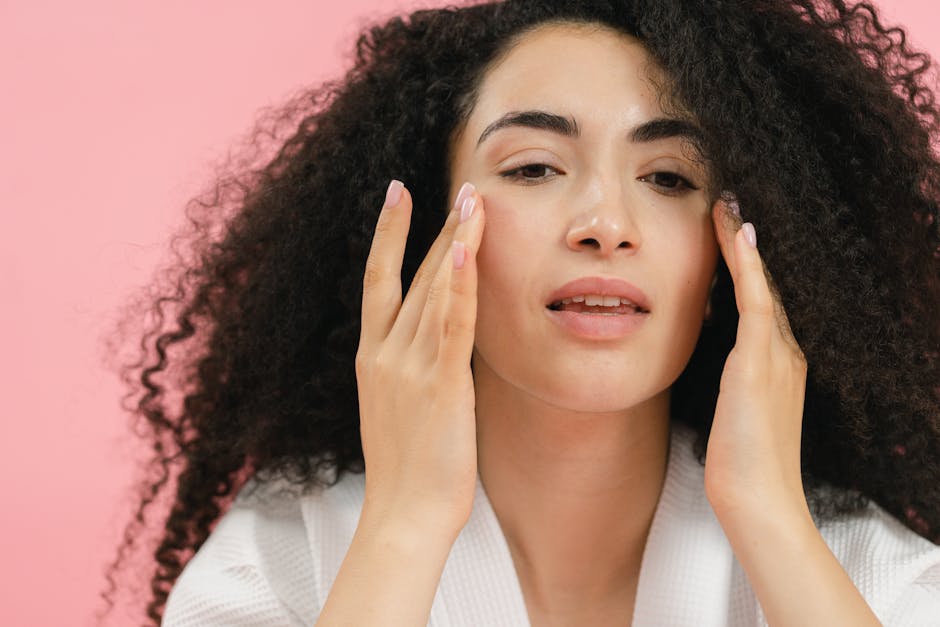 Argile verte : bienfaits, utilisation et conseils pour une peau purifiée glowing fresh skin after skincare routine portrait