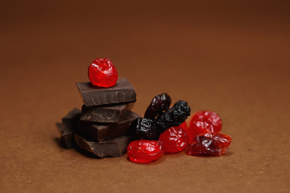variety polyphenol rich foods kaki berries onions dark chocolate