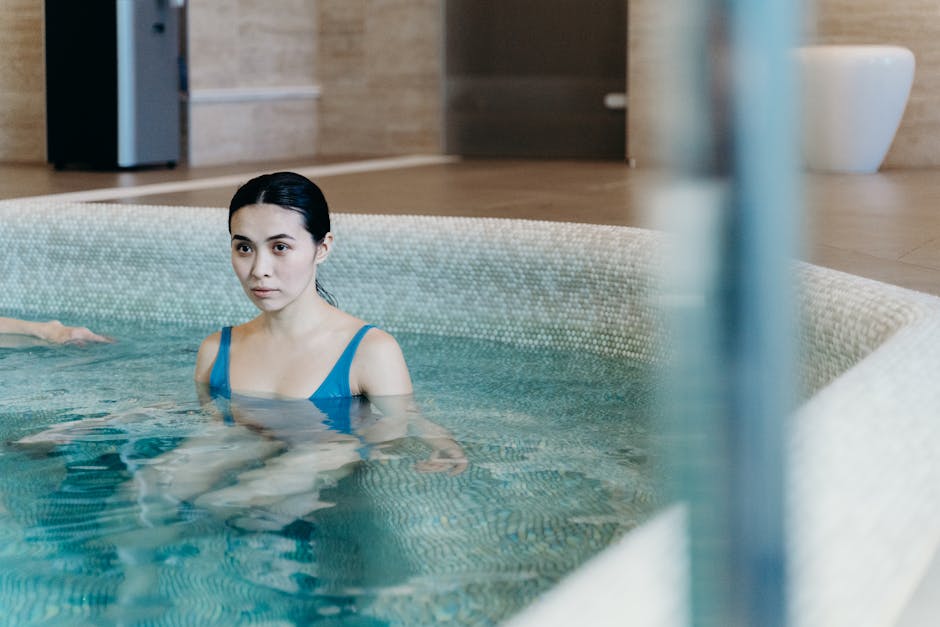 Rituels beauté du monde : 5 traditions pour une peau douce et lumineuse korean spa bathhouse with hot and cold pools steam atmosphere
