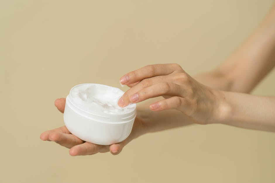Préparer sa peau sensible pour l'été : le guide complet moisturizing skincare cream hydration summer heat skin care