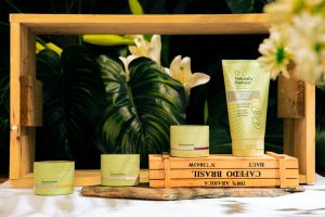 organic beauty skincare natural ingredients green background landscape